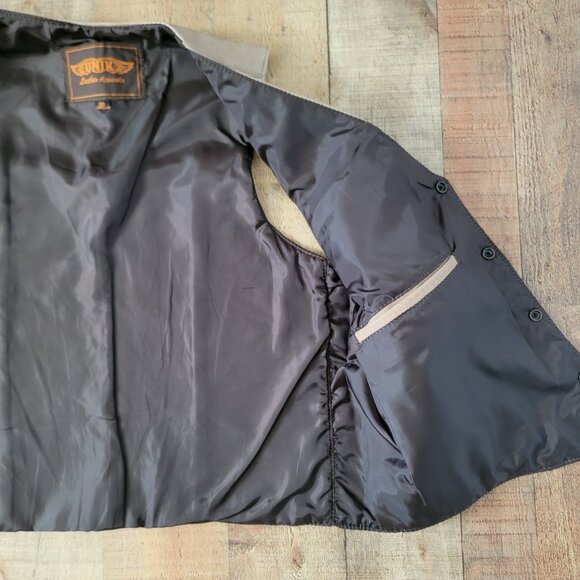 Unik Tan Leather Riding Vest - Picture 14 of 15